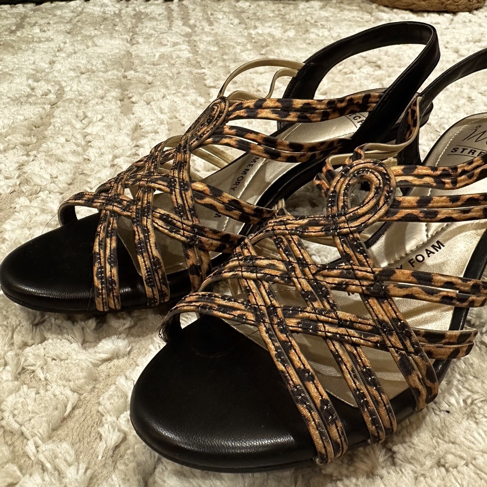 Impo Stretch Sandles